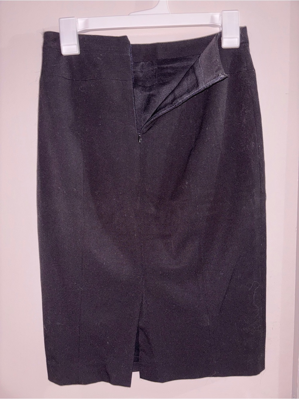 White House Black Market Black Pencil Skirt